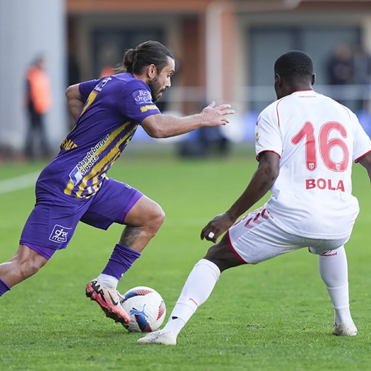 Eyüpspor, Samsunspor'u 3-0 mağlup ederek üst sıralara tırmandı.